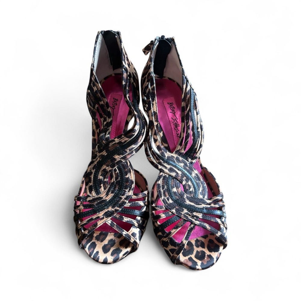 Betsey Johnson Leopard Print Open Toed Heels Pumps 6.5